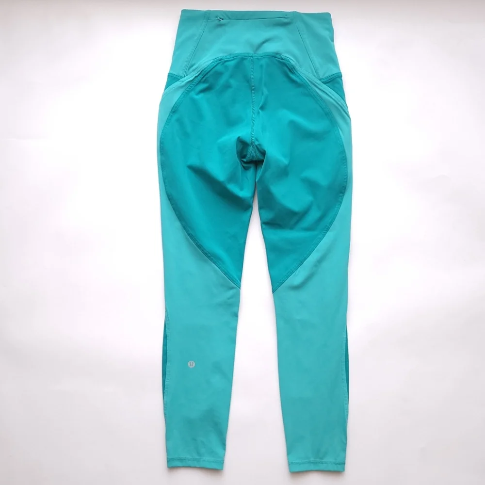 Like New Lululemon Train Times 7/8 Pant *Blocked 25" - Picture 8 of 14